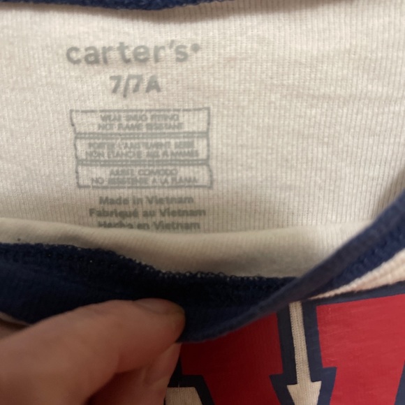 Cotton/polyester boys pajama set size 7 carters - Picture 2 of 3